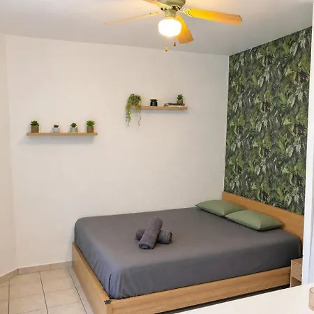 - Apartmán *